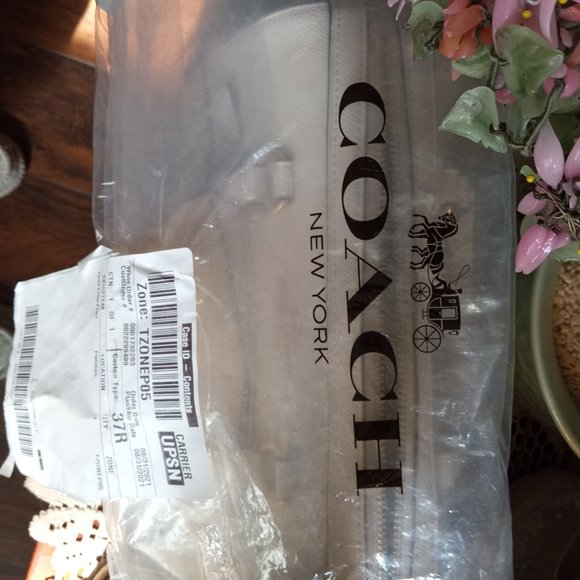 Coach Rowan Satchel - White pebbled leather - Picture 8 of 11